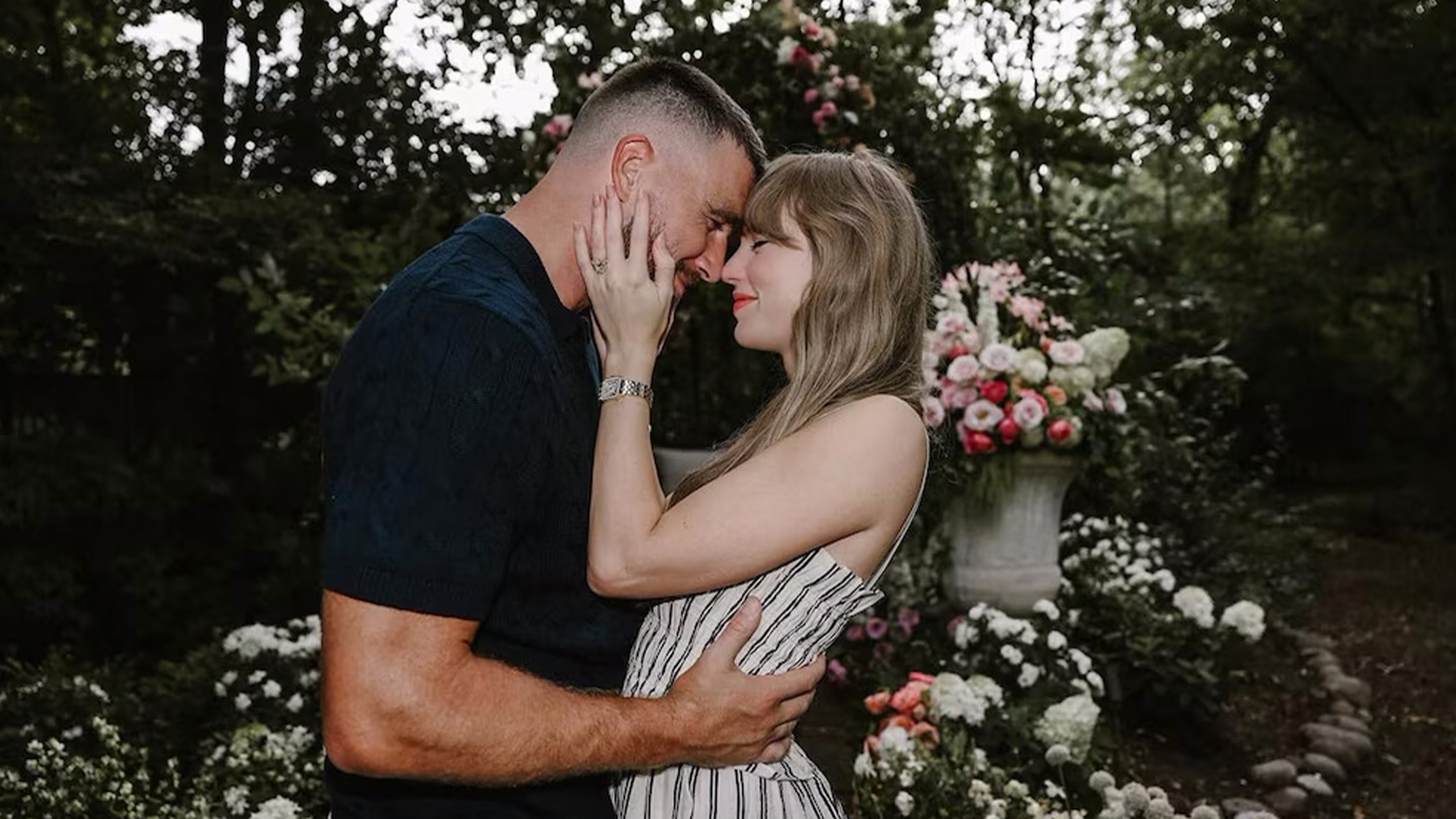 2-day Taylor Swift, Travis Kelce wedding planned at MSG with 1,000 guests expected: ABC sources say