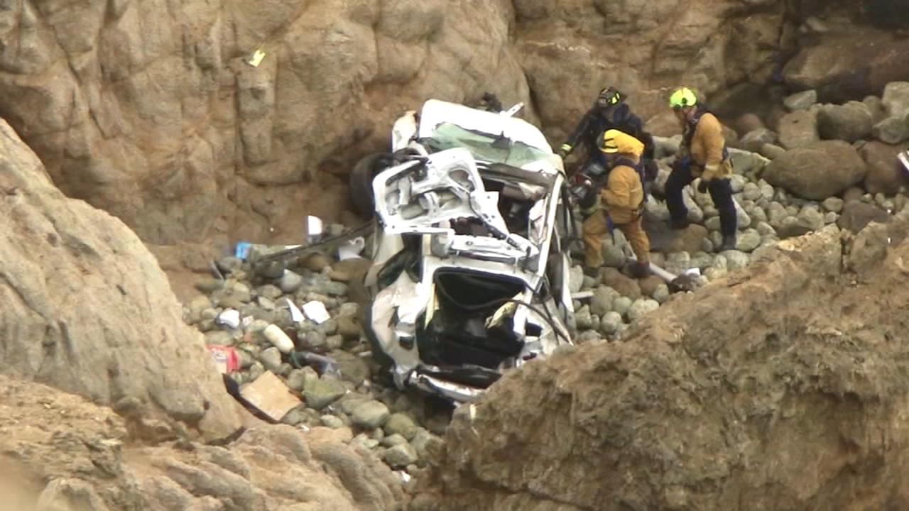 Judge dismisses attempted murder charges against Bay Area man accused of driving family off cliff