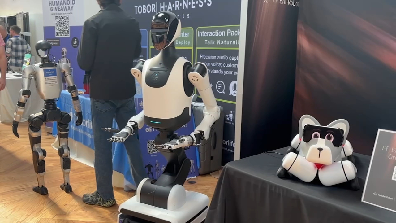 Cutting-edge robotics, AI on display as hundreds gather at San Francisco conference